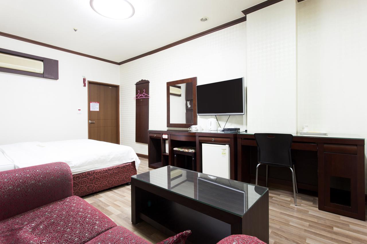 Ns Hotel Cshangvon Kültér fotó