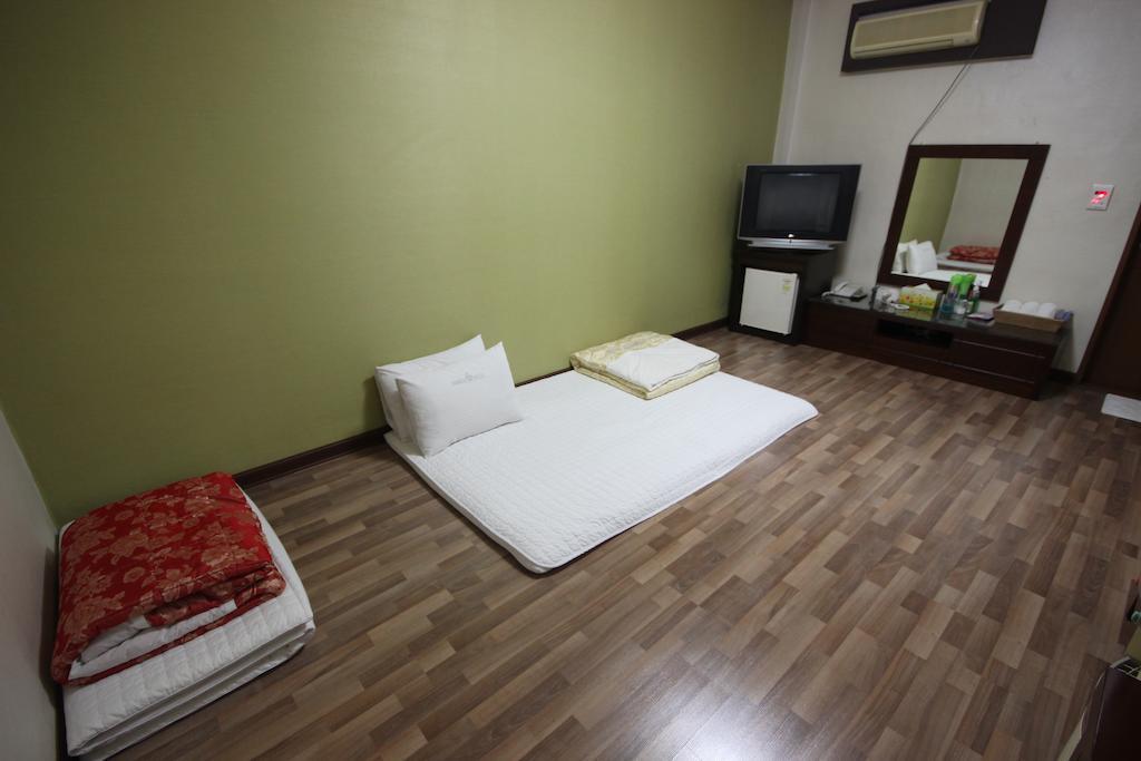 Ns Hotel Cshangvon Kültér fotó