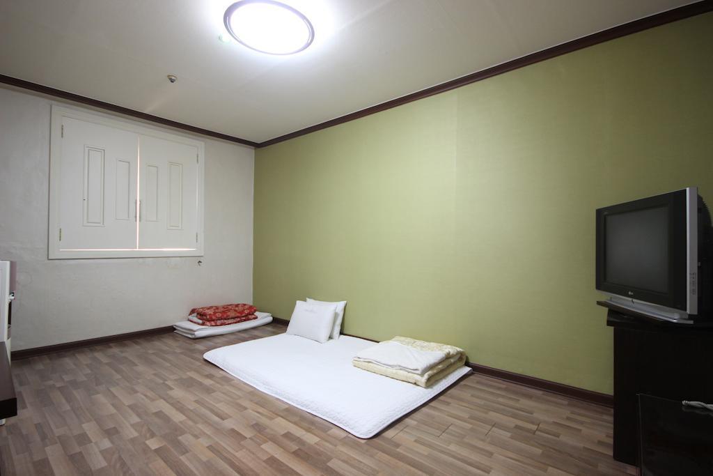 Ns Hotel Cshangvon Kültér fotó